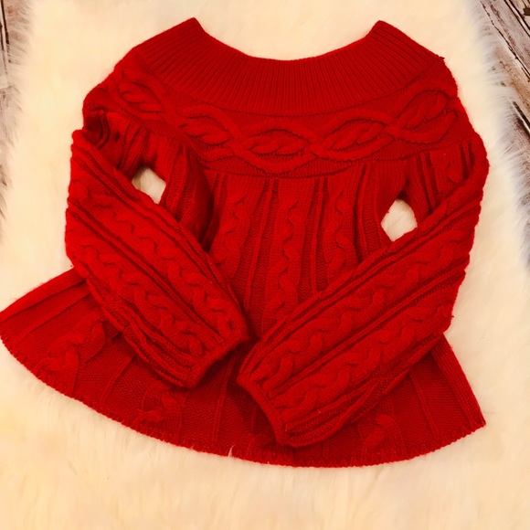 VS-Cable Knit Sweater - Picture 4 of 8